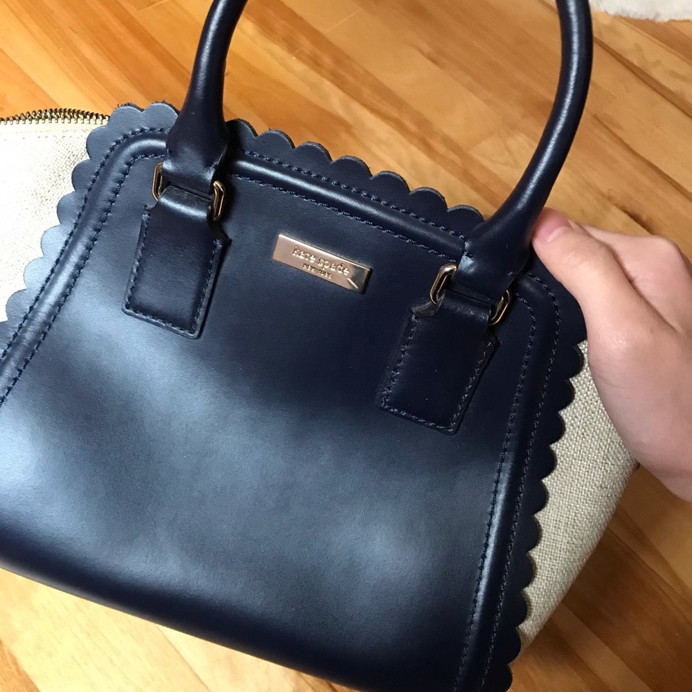 Kate Spade Purse - Picture 5 of 6